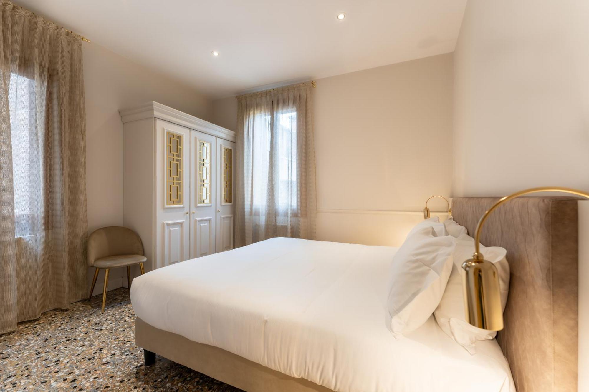 San Vio Palace Luxury Apartments Venice Exterior photo